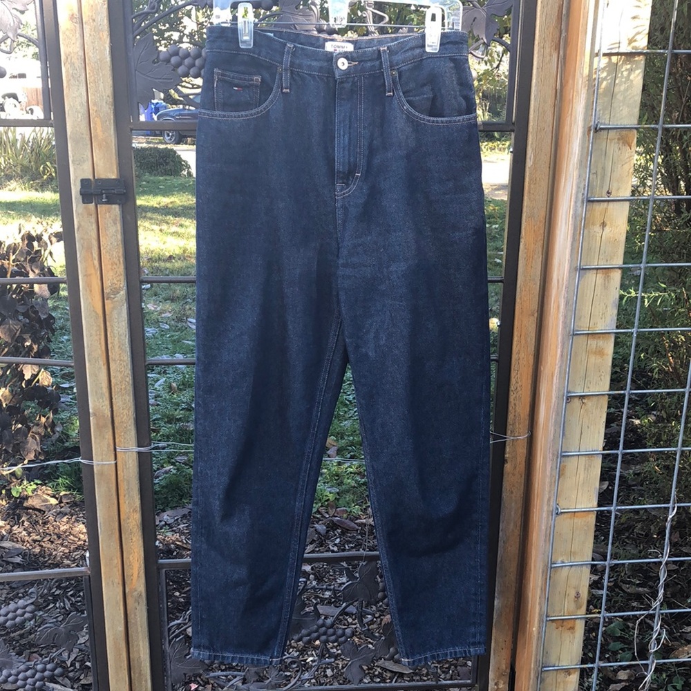 Tommy Jeans 💯% cotton straight leg jeans size 28/32